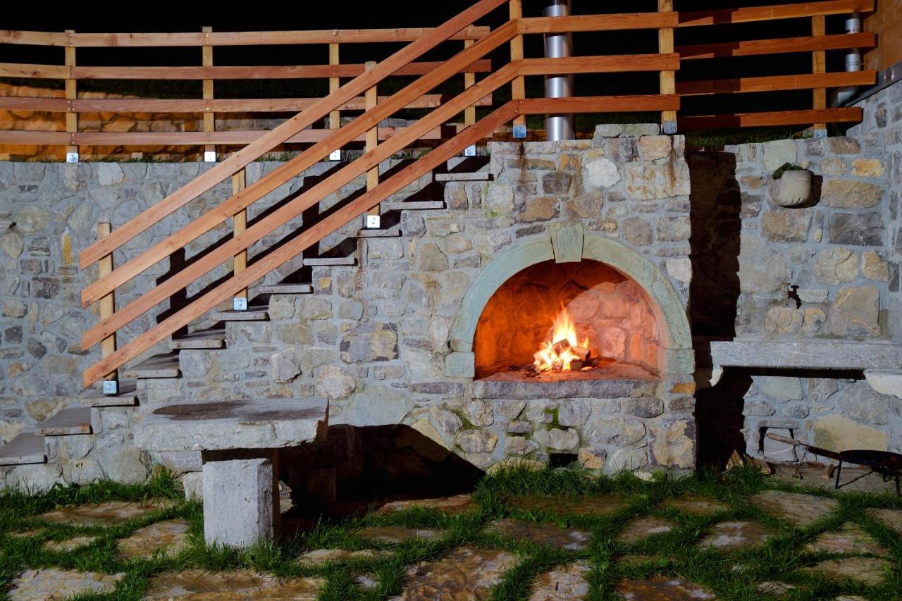 Villa Granaries Pear & Walnut Tolmin Esterno foto